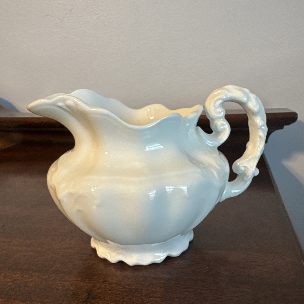 3.5"x5.5" Vintage Johnson Brothers Bros White Creamer England